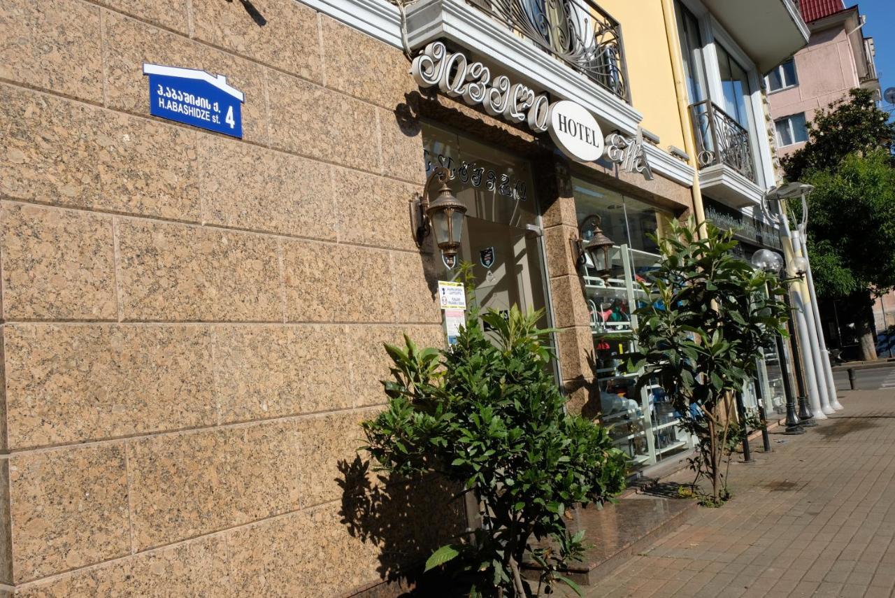 Eiffel Hotel Batumi Exterior photo
